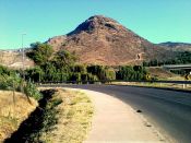 Carretera General San Martín junto al cerro Sombrero Guía de Colina, CHILE
