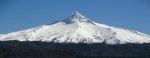 El Volcán Puntiagudo se encuentra a 30 km al nororiente del volcán Osorno y a 98 km al noreste de Puerto Varas. .  Puerto Varas - CHILE