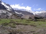 El Valle de las Arenas esta al final del cajón del Maipo, muy cerca del limite con Argentina. Se ubica a 2500 mts sobre el nivel del mar y esta rodeado de montañas.  San Jose de Maipo - CHILE