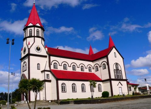 Iglesia del Sagrado Coraz�n de Jes�s , Puerto Varas