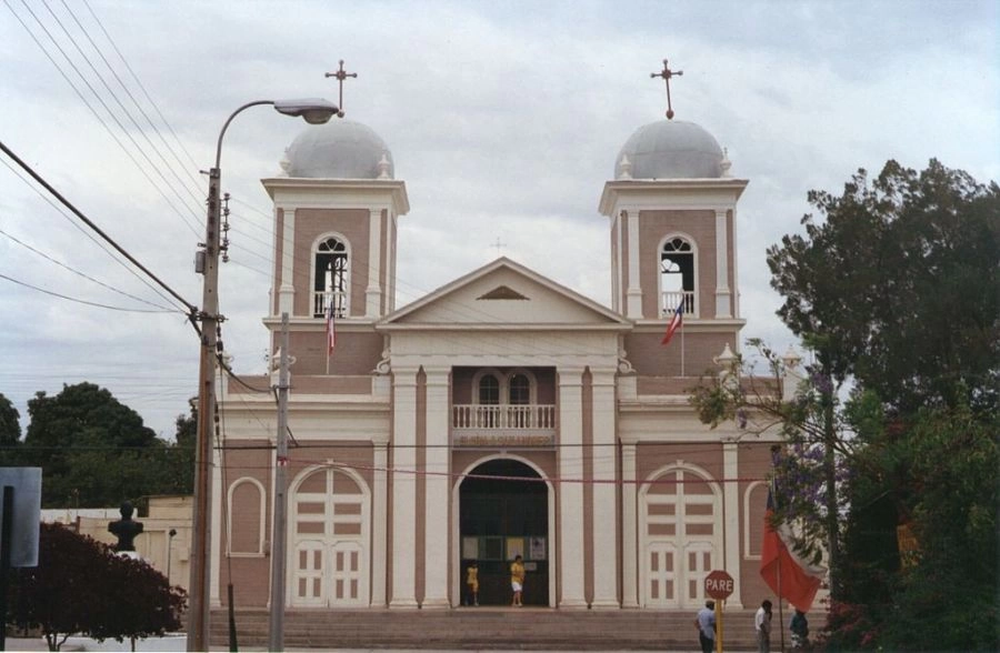 Iglesia de Pica, Guia tur�stica de Pica y de Chile Pica, CHILE