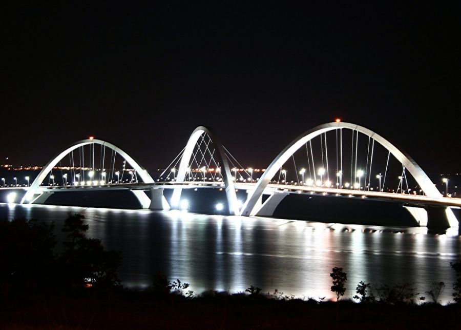 Puente Juscelino Kubitschek en Brasilia, guia de atractivos, Brasilia, que ver, que hacer, informacion Brasilia, BRASIL