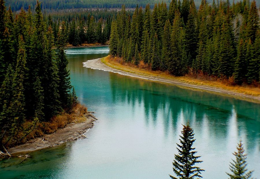 El Parque nacional Banff es el parque nacional m�s antiguo de Canad�, establecido en las Monta�as Rocosas en 1885. Calgary, CANADA