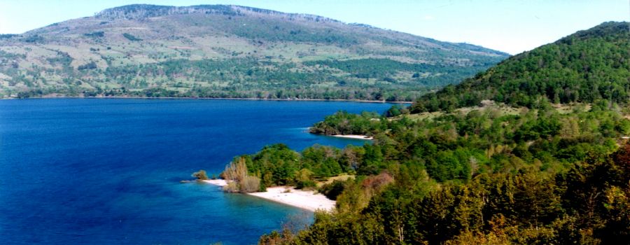 Lago Caburgua, informaci�n y guia de atractivos en Pucon y Caburgua Pucon, CHILE