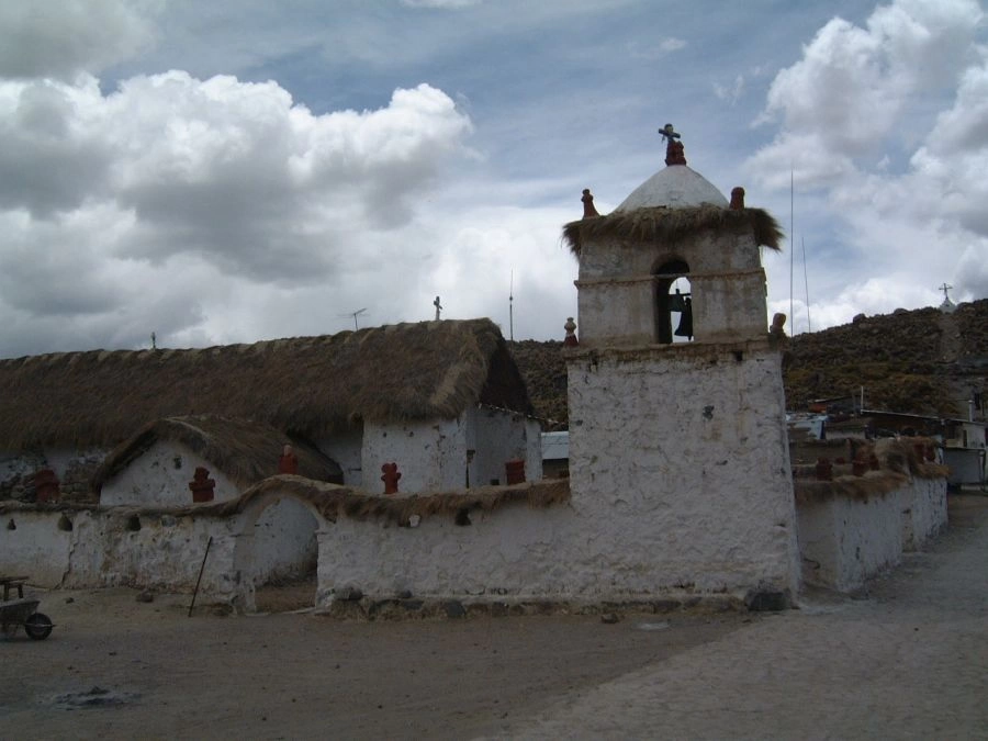 Iglesia de Parinacota, informaci�n de Parinacota Parinacota, CHILE