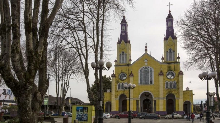 Iglesia Catedral de Castro, Iglesias de Chiloe, Atractivos de Chiloe, monumentos, museos, visitas, que hacer, chiloe chile Chiloe, CHILE