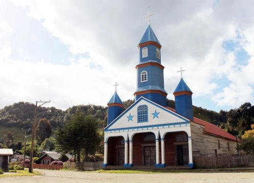 Iglesia de Tenaun, Chiloe, Chiloe
