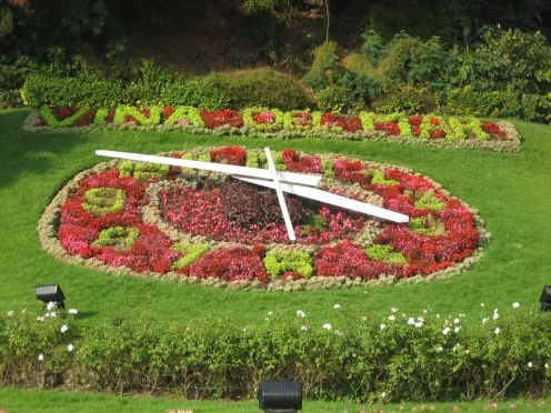 Reloj de las Flores en Viña del Mar., Via del Mar