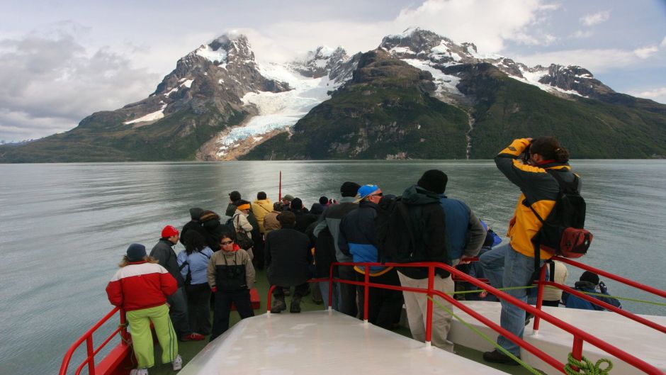 TORRES DEL PAINE Y GLACIARES FLUVIAL, , 