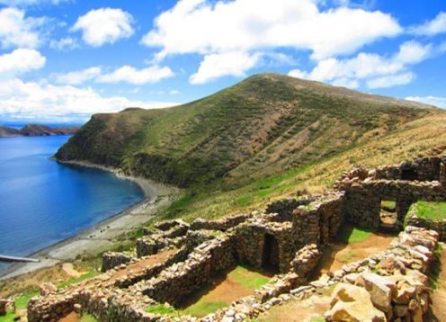 Paseo de dia completo a la isla del Sol en la playa de Copacabana desde Puno. Puno, PERU