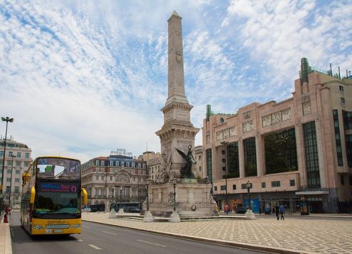 Excursion con paradas libres por Lisboa, en tranvia y autobus, con crucero por el rio. Lisboa, PORTUGAL