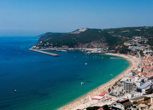 Full day tour a Arrábida y Sesimbra con cata de vinos desde Lisboa . Lisboa, PORTUGAL