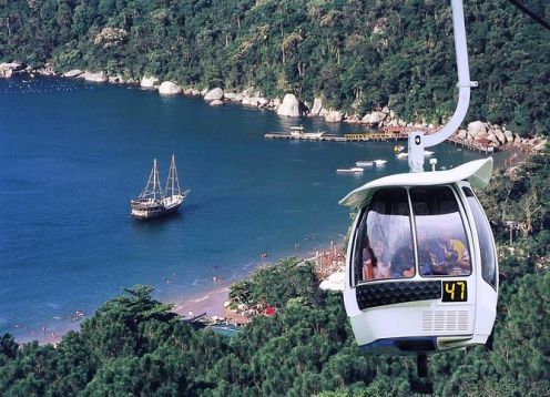 Recorrido por la ciudad en Balneario Camboriu desde Florianopolis. Florianopolis, BRASIL