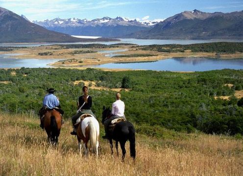 Día del rancho Nibepo Aike y cabalgata desde el Calafate. El Calafate, ARGENTINA