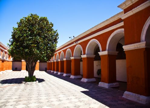 VISITA A LA CIUDAD Y MONASTERIO SANTA CATALINA. Arequipa, PERU