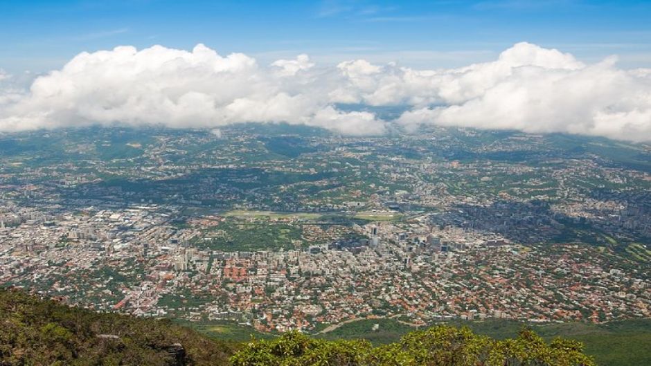 Tour por Caracas de dia completo con teleférico y almuerzo. Caracas, VENEZUELA