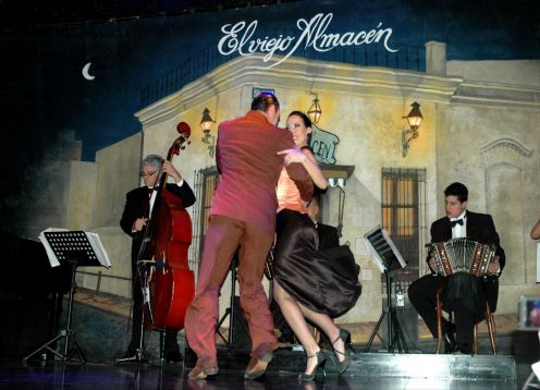 O Viejo Almacen show de tango . Buenos Aires, ARGENTINA