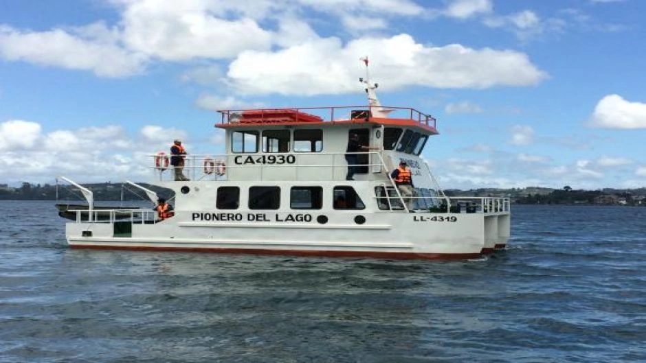 Walking City + Navegacion lago Llanquihue, Puerto Varas, CHILE