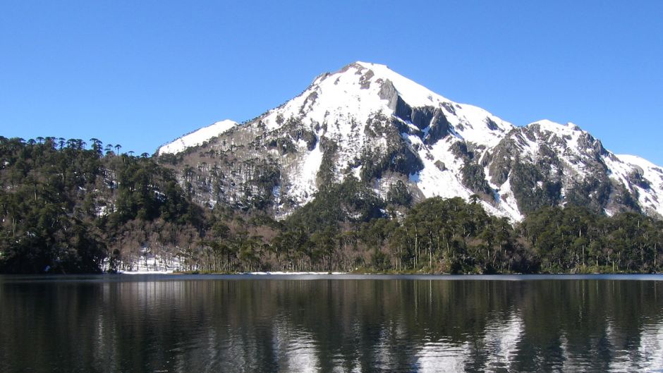 TREKKING PARQUE NACIONAL HUERQUEHUE, Pucon, CHILE