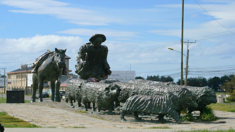 CITY TOUR PUNTA ARENAS + EXCURSION FUERTE BULNES, Punta Arenas, CHILE
