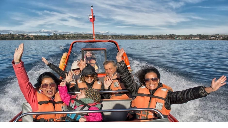 City Tour a pie + Speedboat Puerto Varas, Puerto Varas, CHILE