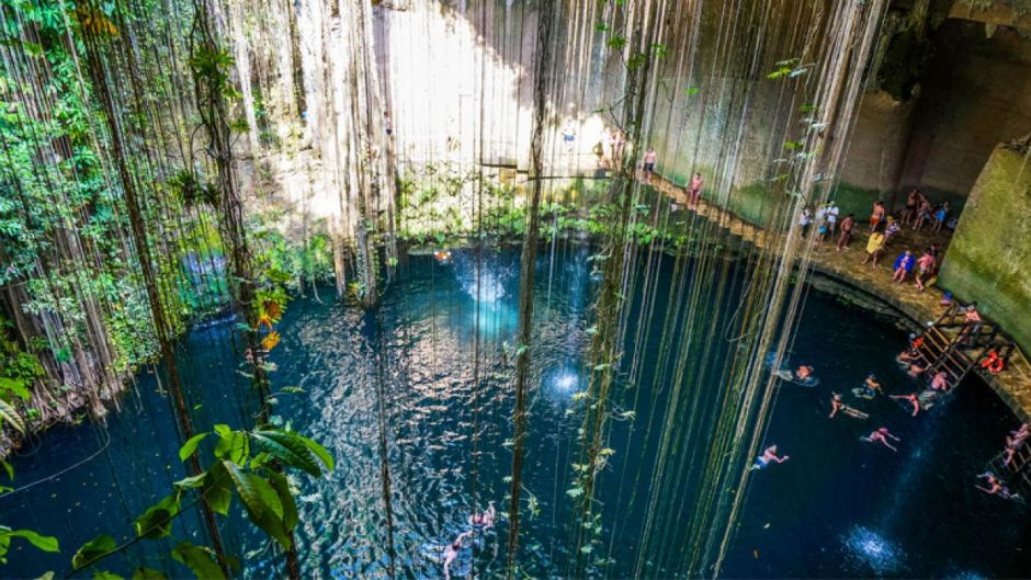 ChichÃ©n ItzÃ¡ BÃ¡sico, Ik Kil Cenote & Valladolid Tour, Cancún, MEXICO