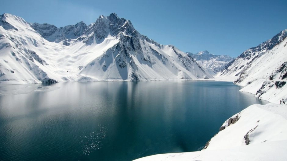 Embalse del Yeso y Laguna los Patos, Santiago, CHILE